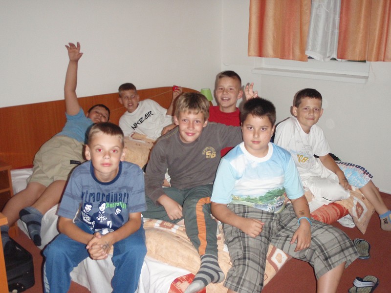 img00003.jpg