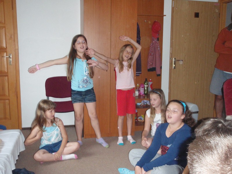 img00045.jpg