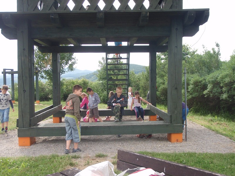img00064.jpg