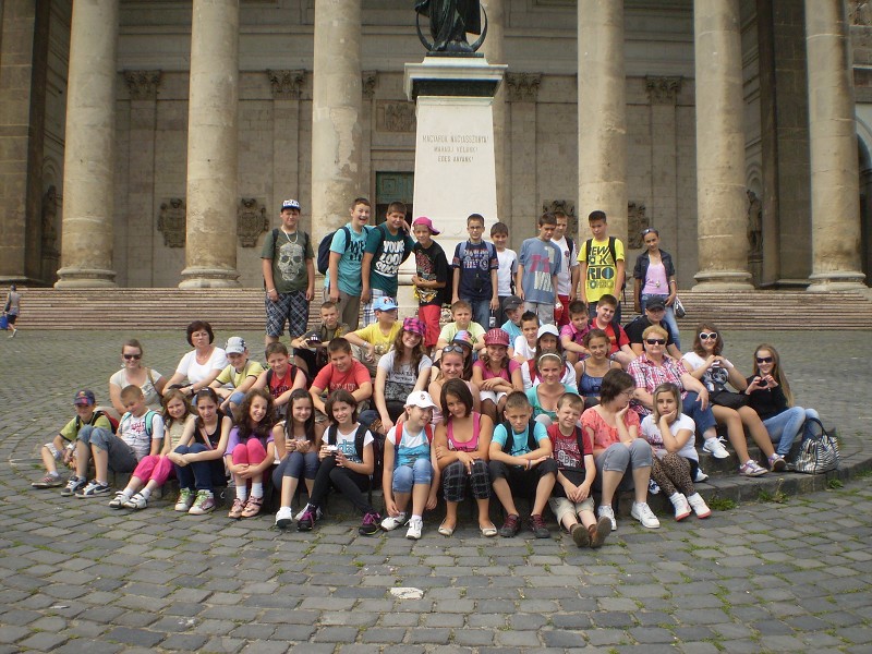 img00003.jpg