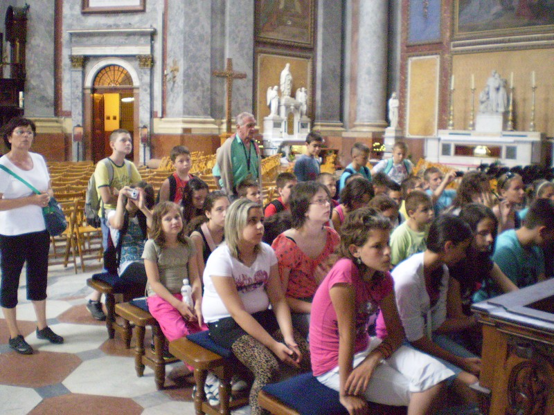 img00017.jpg