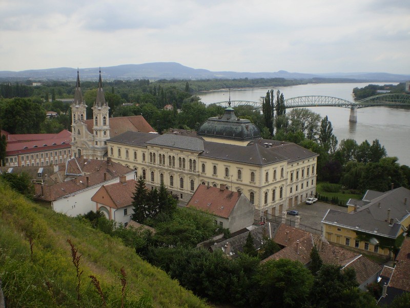 img00020.jpg