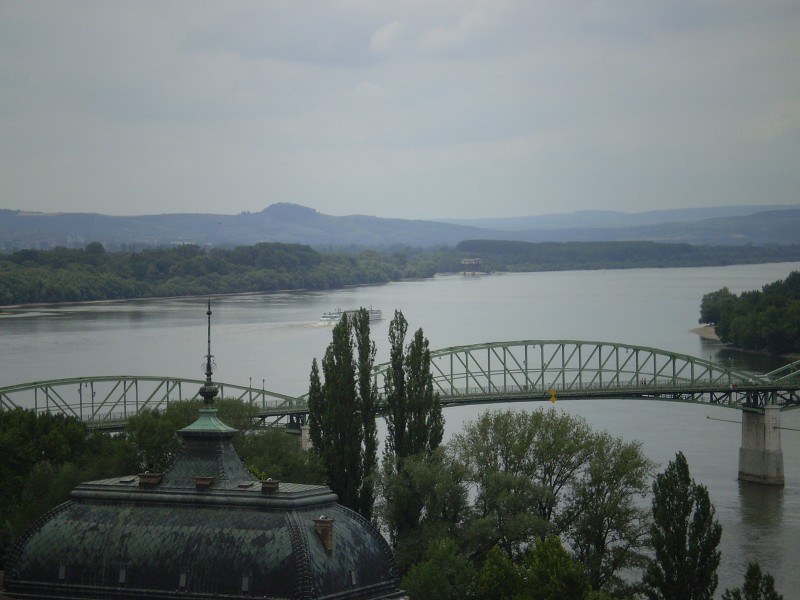 img00021.jpg