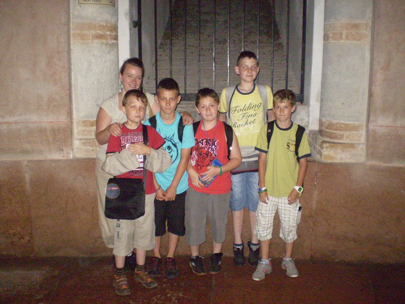 img00022.jpg