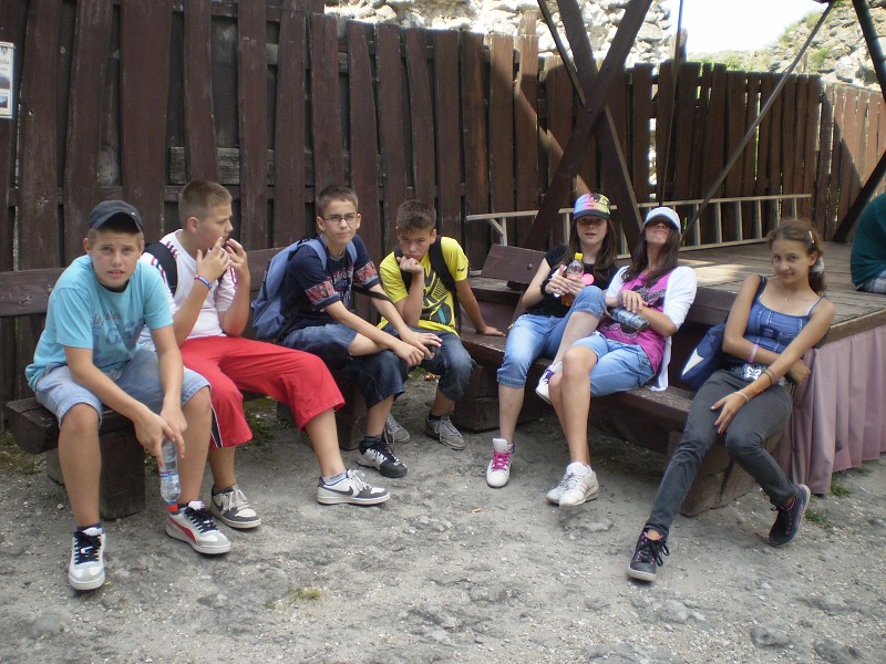 img00027.jpg