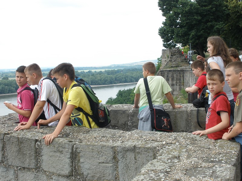 img00037.jpg