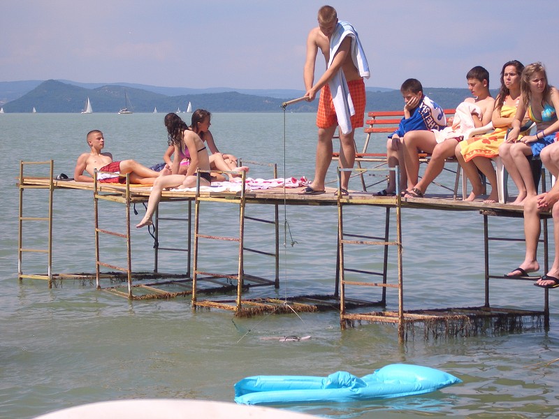 img00008.jpg
