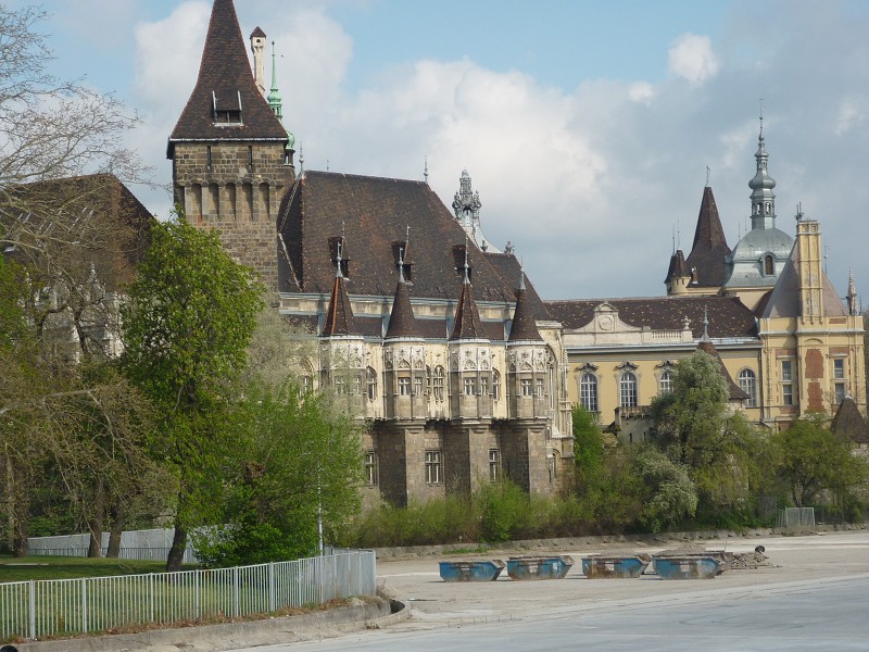 img00002.jpg
