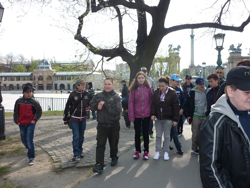 img00004.jpg