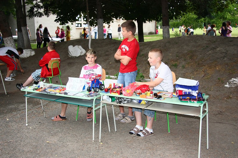 img00008.jpg