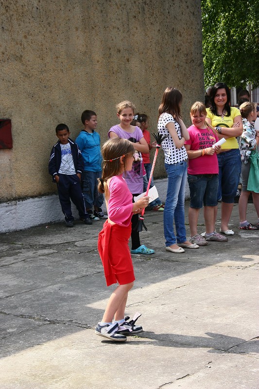 img00098.jpg