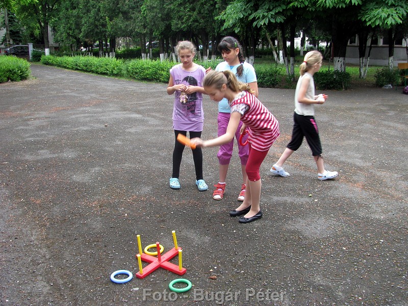 img00136.jpg