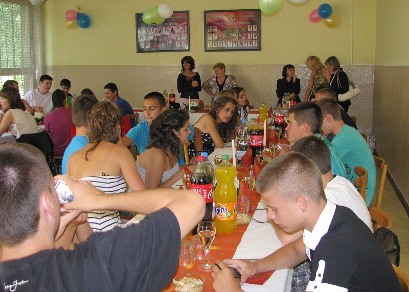 img00006.jpg