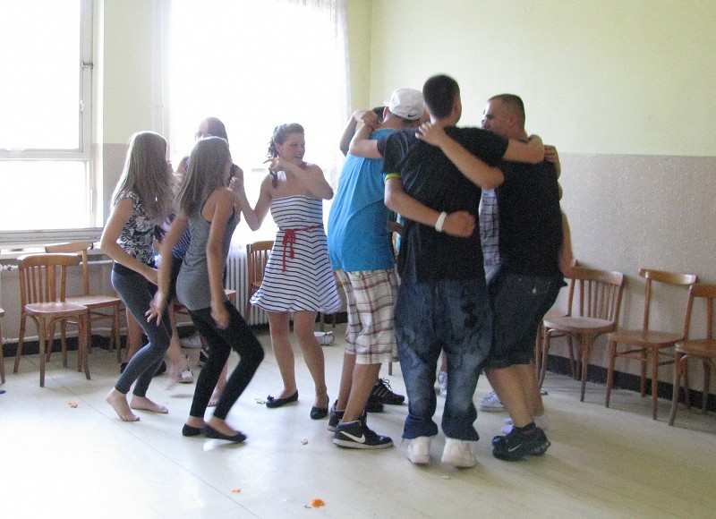 img00009.jpg