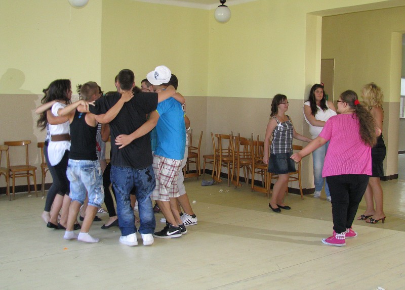 img00018.jpg