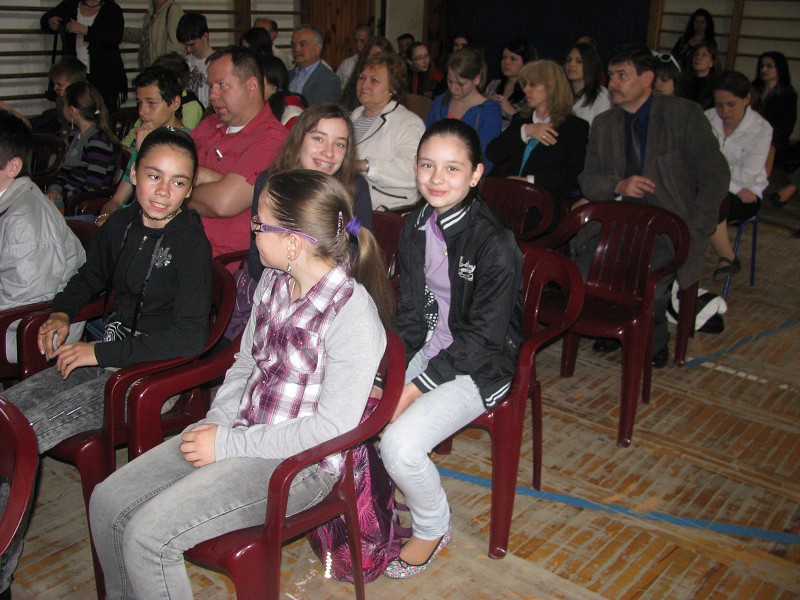 img00006.jpg