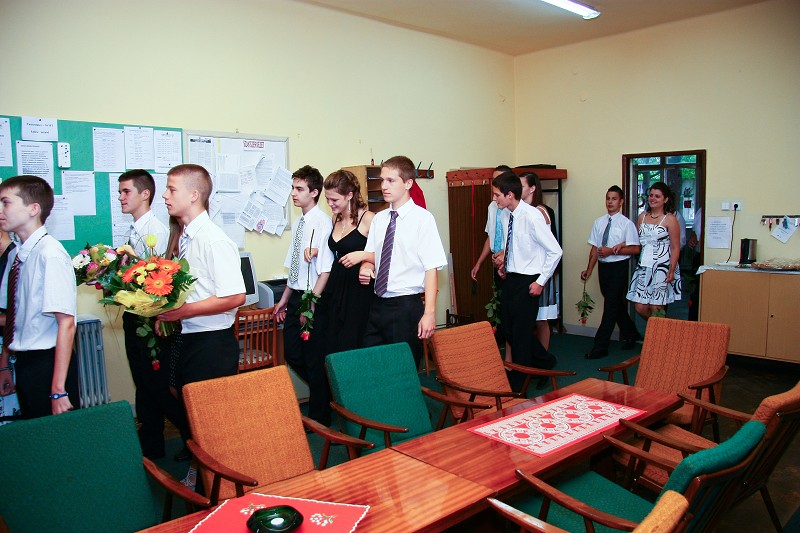 img00008.jpg
