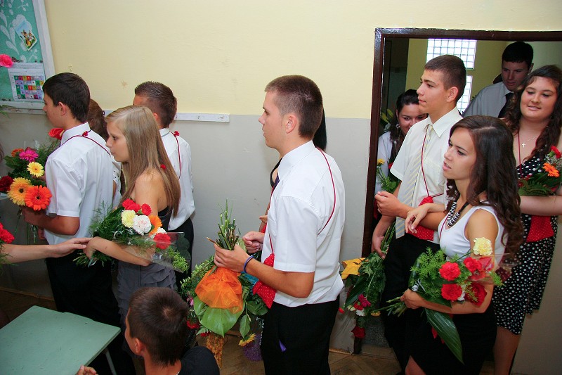 img00108.jpg