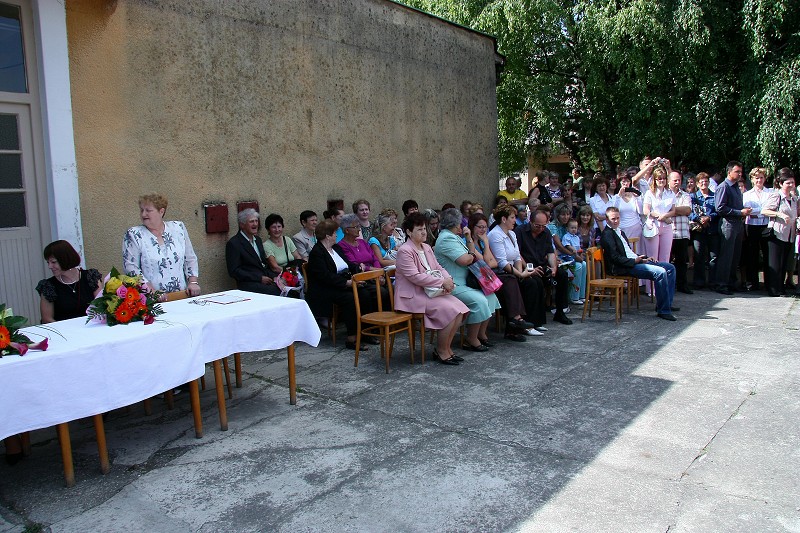 img00170.jpg