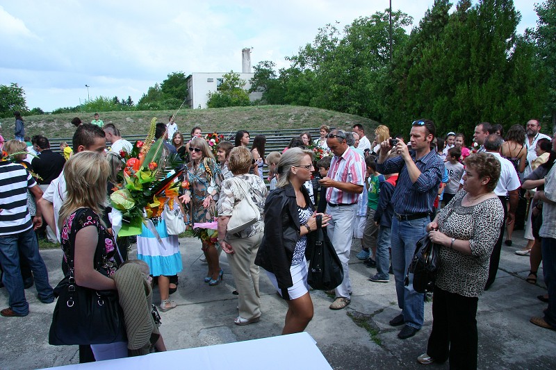 img00192.jpg