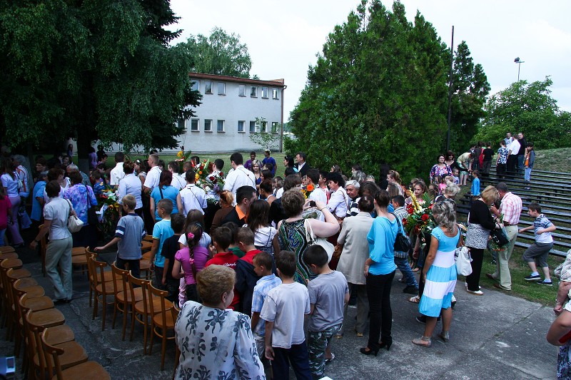 img00196.jpg