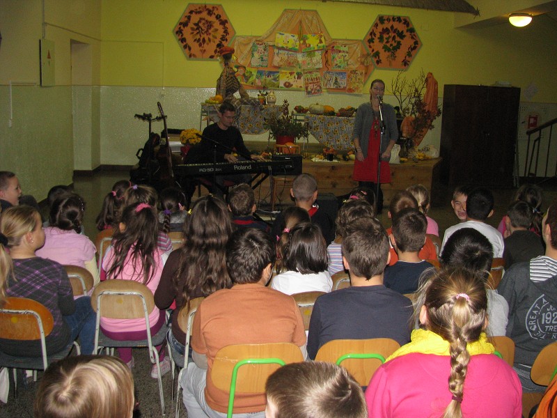 img00006.jpg