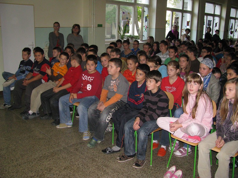 img00008.jpg