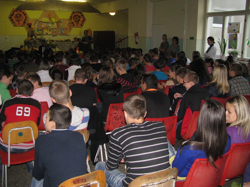 img00018.jpg